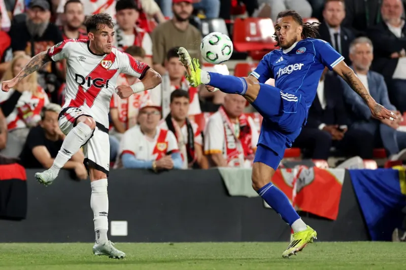 Đội hình dự kiến trước trận Strasbourg vs Rayo Vallecano Đội hình dự kiến trước trận Strasbourg vs Rayo Vallecano